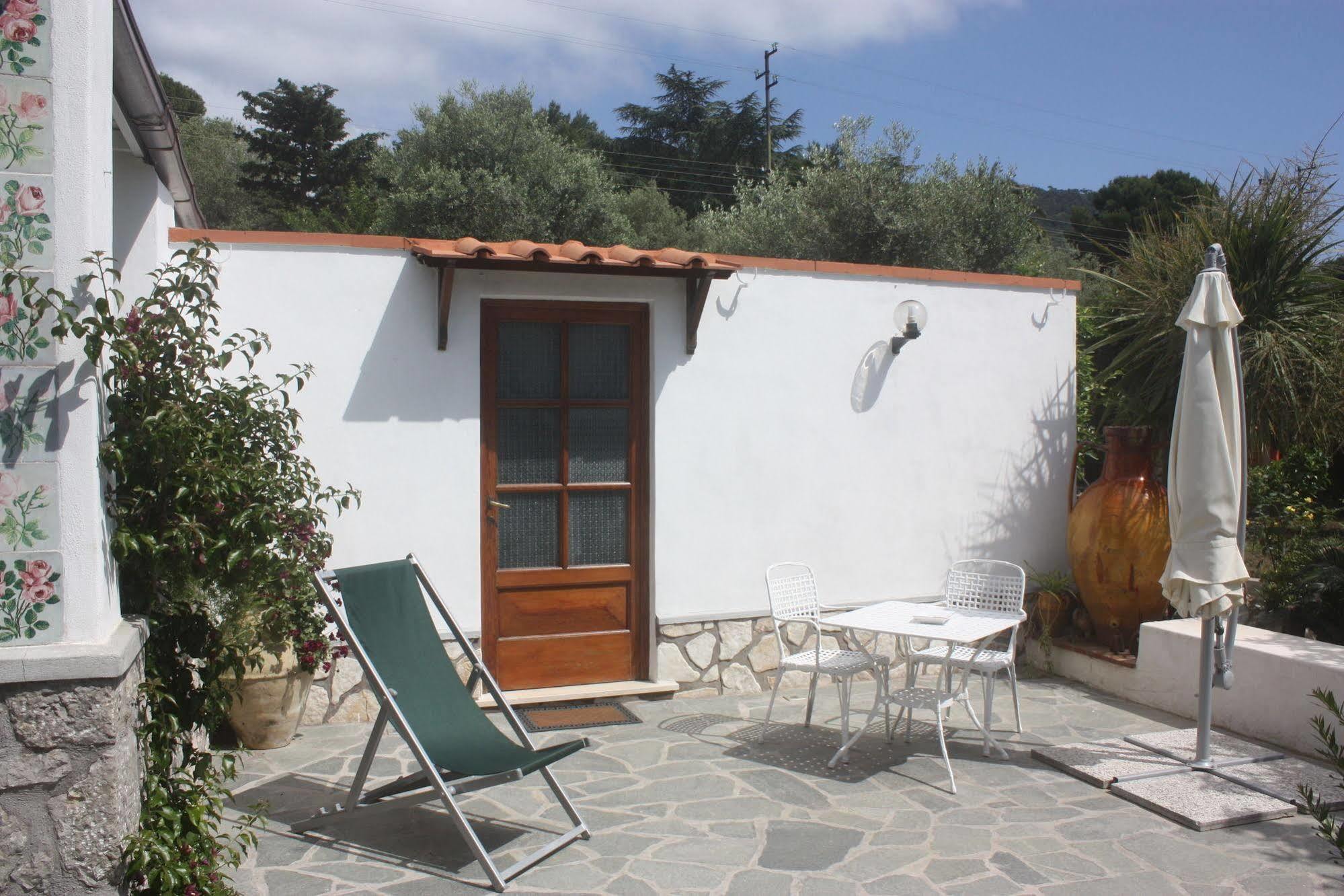 B&B Casetta Minghitto Ανακάπρι Εξωτερικό φωτογραφία